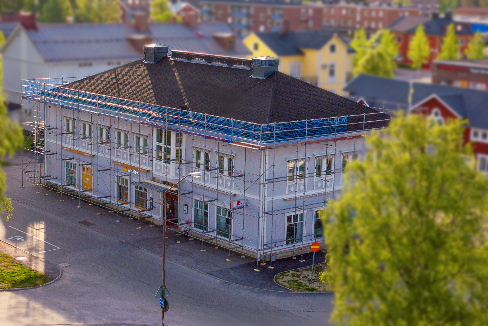 Apotekshuset (Östra Skolgatan 18A) Takrenovering